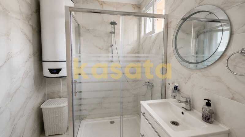 Obor- Colentina apartament 3 camere 67mp  metrou complet renovat
